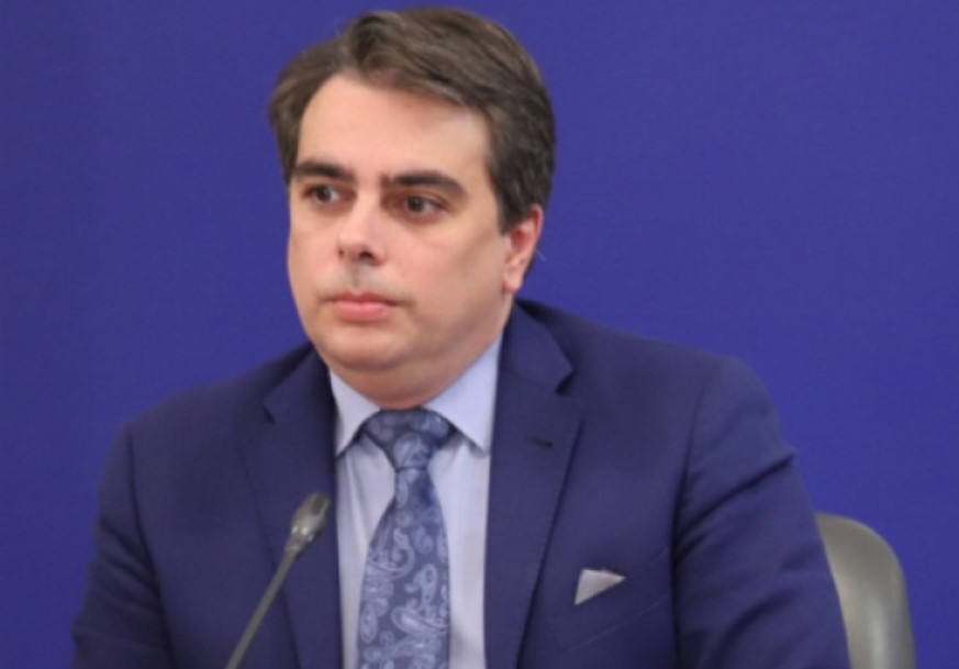 За истината не трябва да се извинявам това заяви министърът